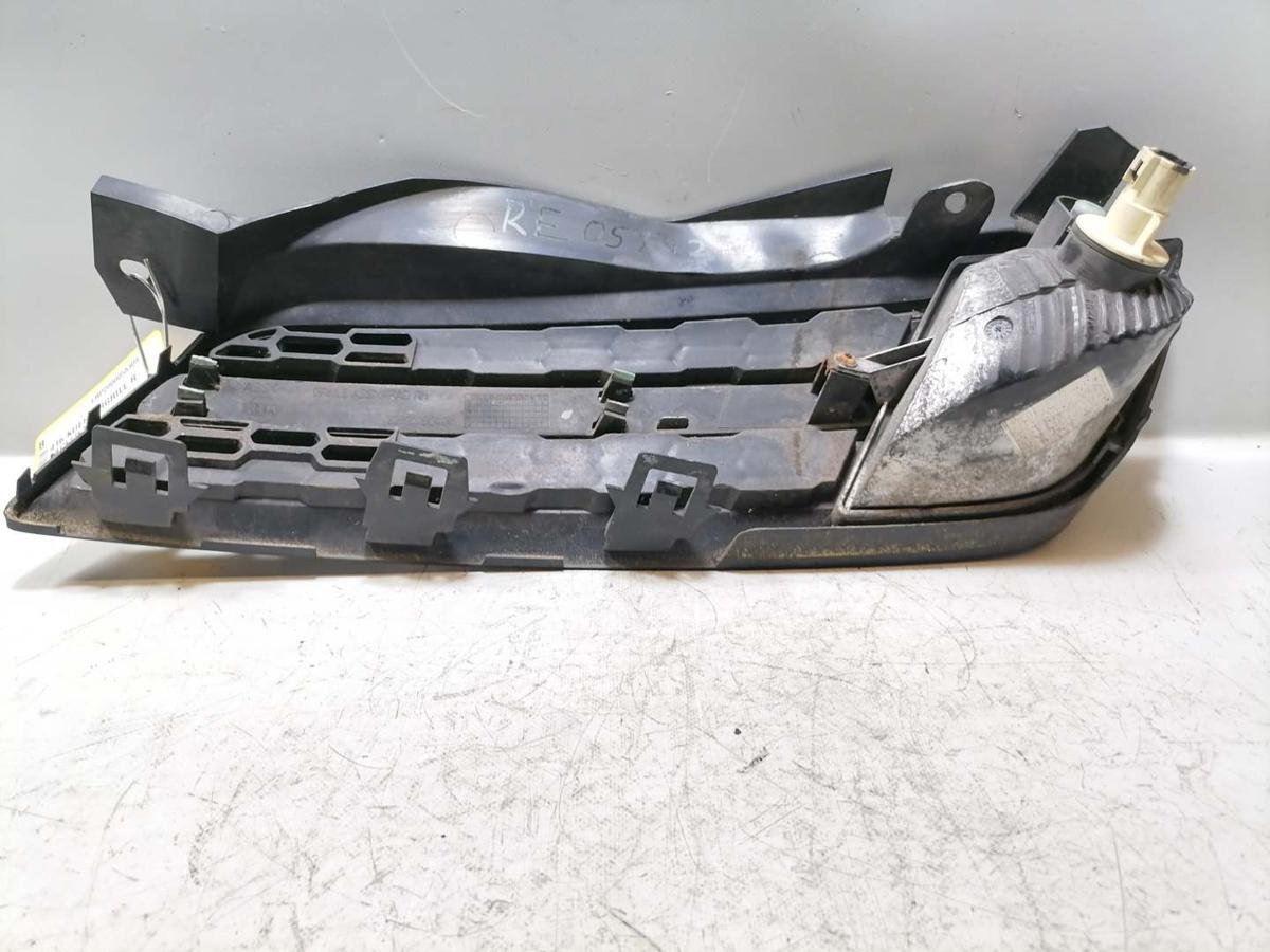 Nissan Micra K12 original K&uuml;lergrill mit Blinker rechts Facelift Bj.2005